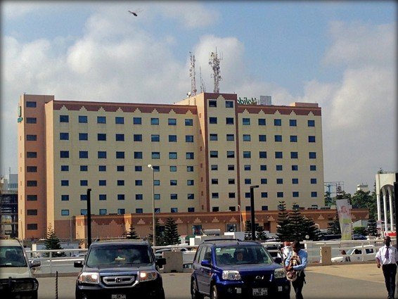 Holiday Inn Accra Review