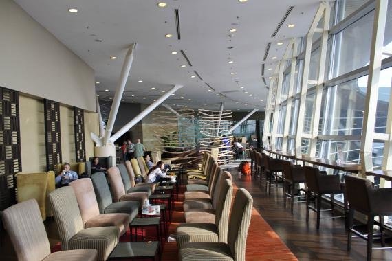 Review: Malaysia Airlines Golden Lounge – Business Class Lounge Kuala Lumpur, Malaysia