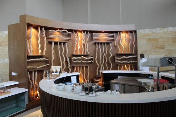 Review: Malaysia Airlines Golden Lounge – Business Class Lounge Kuala Lumpur, Malaysia
