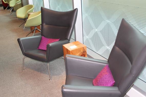 Review: Amex Centurion Airport Lounge Dallas, Forth Worth (DFW) – America’s best airport lounge?