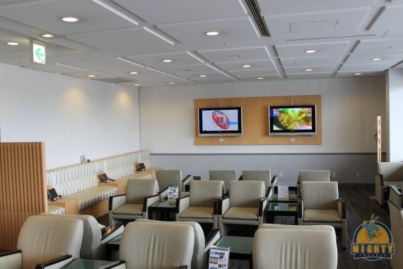 Review: ANA Lounge Osaka, Japan