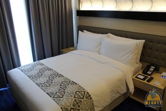Review: Holiday Inn Express Jakarta Thamrin, Indonesia