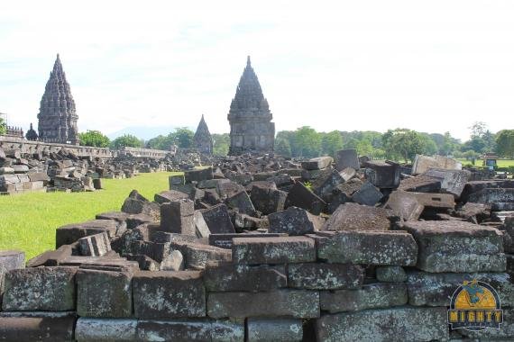 Photo Review Prambanan Temple Yogyakarta