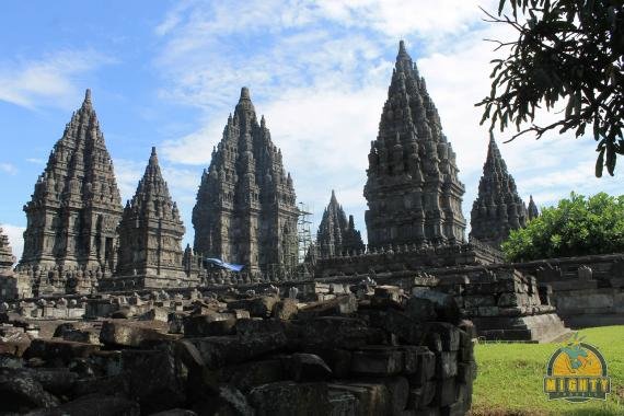 Photo Review Prambanan Temple Yogyakarta