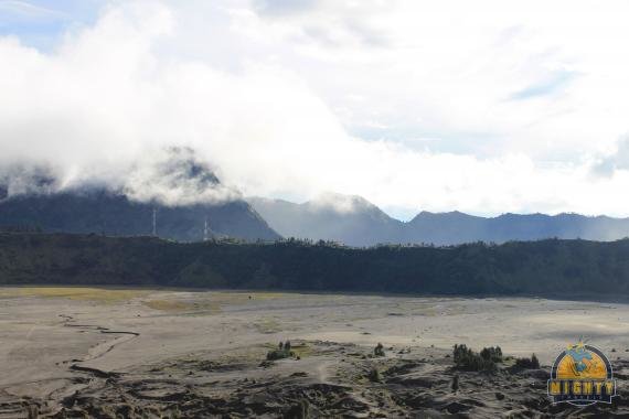 Review: Your guide to Mount Bromo, Eastern Java, Indonesia