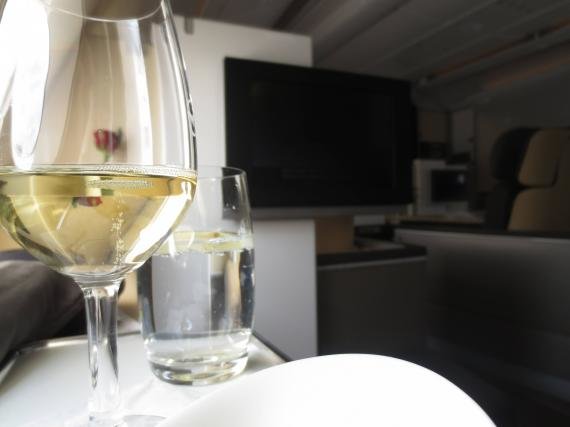 Lufthansa First Class on A380 Frankfurt, Germany to Tokyo, Japan Review