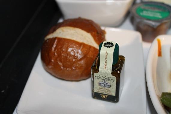 Cathay Pacific Review Business Class New York, JFK to Hong Kong, HKG – CX845