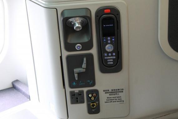 Review: Cathay Pacific Business Class Hong Kong (HKG) to Kuala Lumpur (KUL) – CX 723