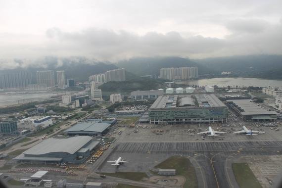 Review: Cathay Pacific Business Class Hong Kong (HKG) to Kuala Lumpur (KUL) – CX 723