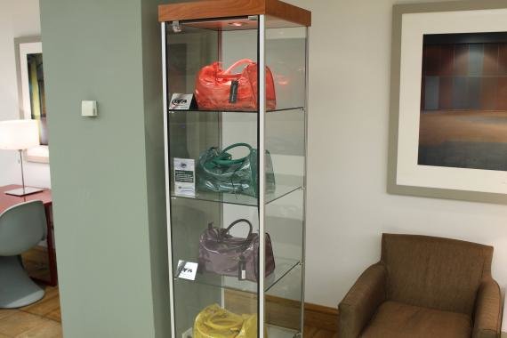 Review: British Airways Galleries Lounge at New York JFK (used as Cathay Pacific lounge)