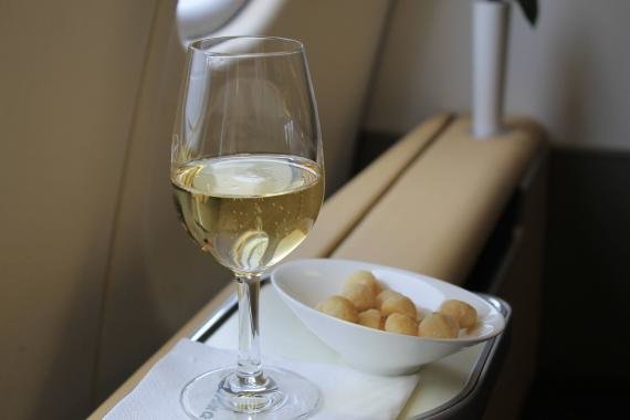 Review: Lufthansa First Class Dallas to Frankfurt LH438