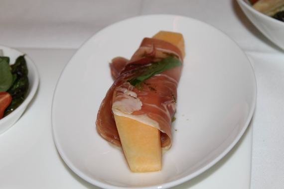 Review: Lufthansa First Class Dallas to Frankfurt LH438
