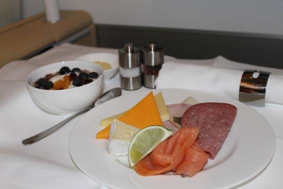 Review: Lufthansa First Class Dallas to Frankfurt LH438