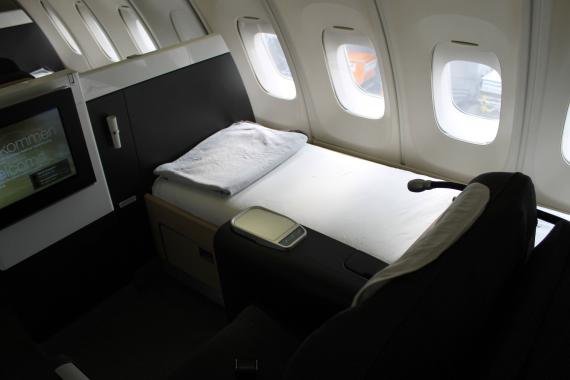 Review: Lufthansa First Class Frankfurt to Osaka B747-400 – LH740