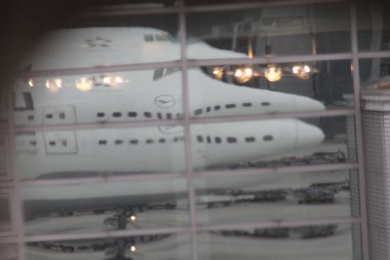Review: Lufthansa First Class Frankfurt to Osaka B747-400 – LH740