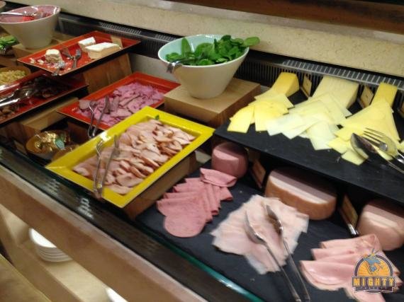 The Beach Rotana Abu Dhabi Hotel Review &#8211; who needs a beach hotel in a busy downtown?