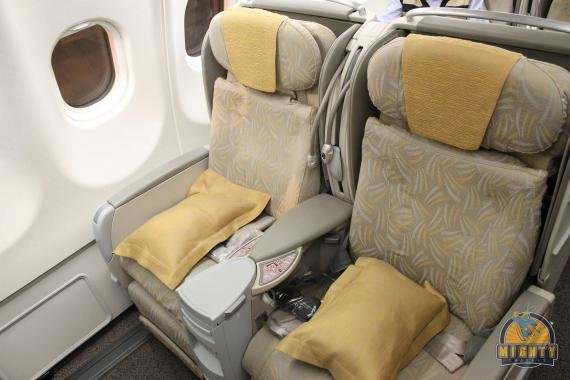 Review: Asiana Airlines Airbus A330 Business Class – Jakarta, Indonesia to Seoul, South Korea OZ762
