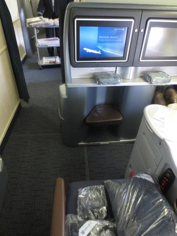 United Business Class Review San Francisco, CA to Seoul, South Korea UA 893