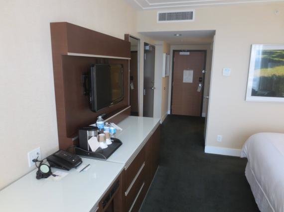 Westin Hotel Wall Center Vancouver Airport Review