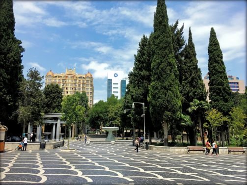 My Favorite 15 Things to do Baku