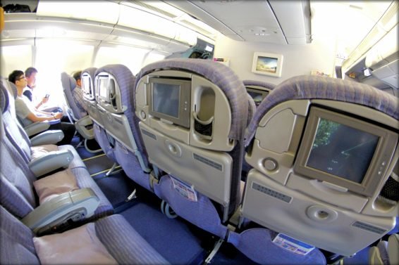 China Airlines Regional Business Class Review Taipei (TPE) to Osaka (KIX) A330