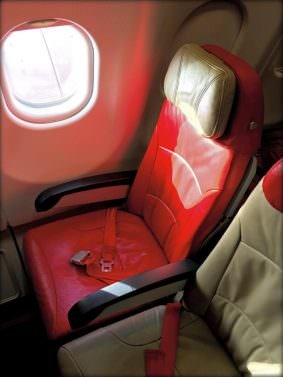 AirAsia X Review Melbourne (MEL) to Kuala Lumpur (KUL) incl. Optiontown upgrade