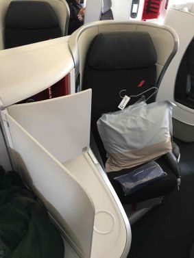 Air France Business Class Review (NEW Cabin) Paris (CDG) to Dubai (DXB) 777-300 ER and Air France Business Class Lounge Review