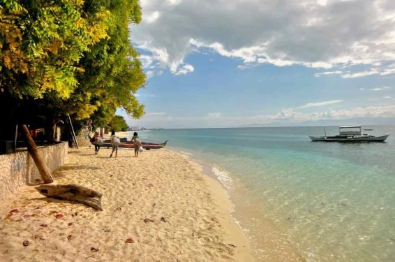 My Favorite 15 Things to do Cebu – Sights, Food, Get Around, Beaches
