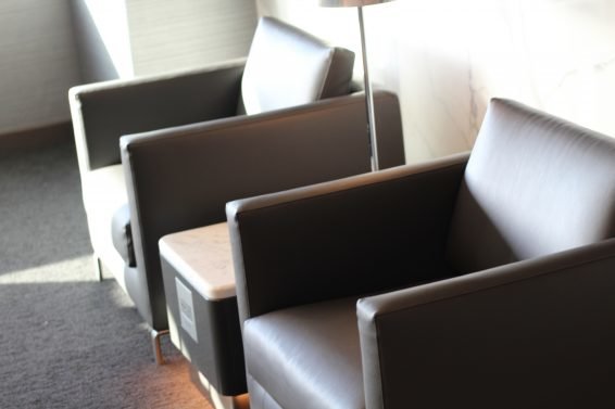 United Polaris Lounge San Francisco Review