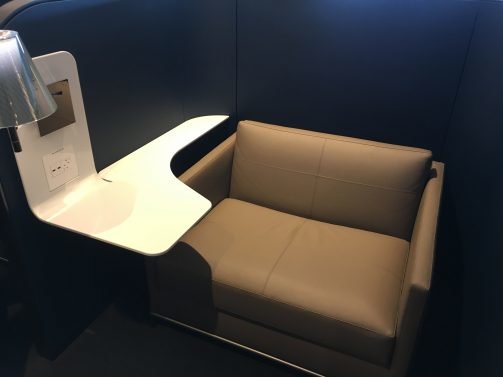 United Polaris Lounge San Francisco Review