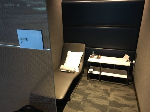 United Polaris Lounge San Francisco Review