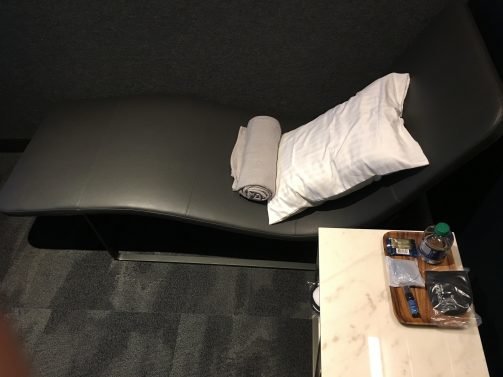 United Polaris Lounge San Francisco Review