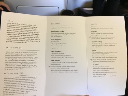 Air New Zealand Business Class / Economy Class Review Auckland (AKL) to Brisbane (BNE) 777-200