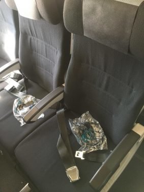 Air New Zealand Business Class / Economy Class Review Auckland (AKL) to Brisbane (BNE) 777-200