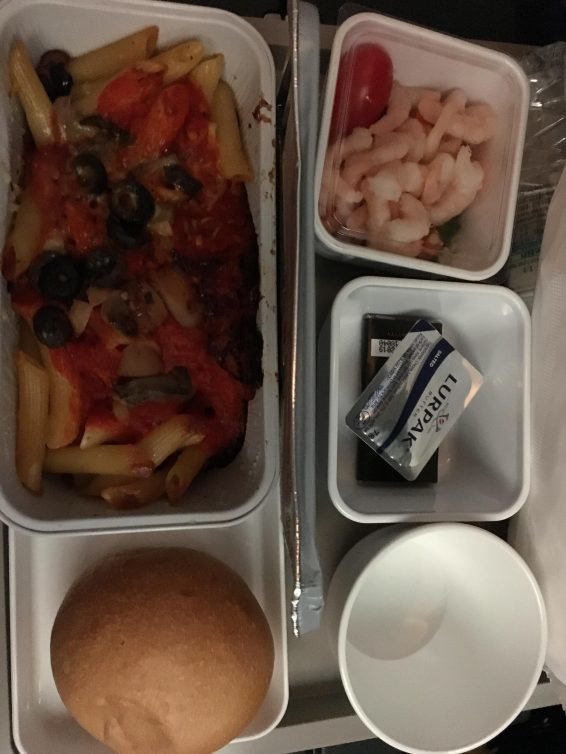 Cathay Pacific Economy Review Cebu (CEB) to Hong Kong (HKG) A330, Plaza Premium Lounge Cebu Review and Cathay Pacific Economy Review Hong Kong (HKG) to San Francisco (SFO) A359