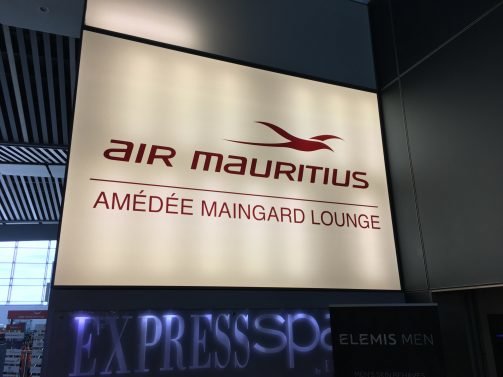 Air Mauritius Review Economy Mauritius (MRU) to Antananarivo (TNR) A340 plus Air Mauritius Business Class lounge