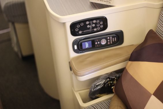Etihad Business Class Review Los Angeles (LAX) to Abu Dhabi (AUH) 777-300ER – A skeleton operation