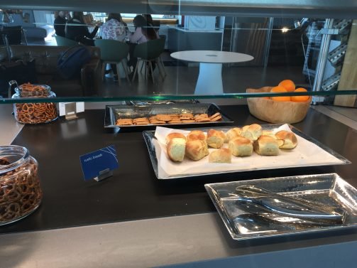 Iberia NEW Business Class Review A350 New York (JFK) to Madrid (MAD) – The proud and the lazy… plus BA First Lounge New York Terminal 7 and Alaska Lounge Terminal 7