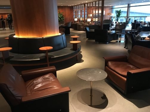 Photo Review – Cathay Pacific ‘The Pier’ Business Class Lounge at Hong Kong International Airport