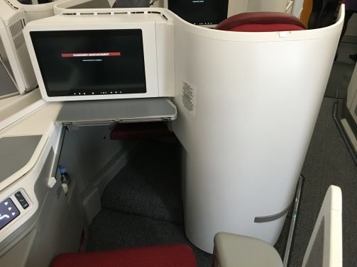 My review of Hong Kong Airlines Business Class A350 San Francisco/ Los Angeles to Hong Kong and A330 to Taipei
