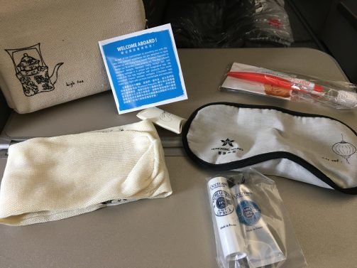 My review of Hong Kong Airlines Business Class A350 San Francisco/ Los Angeles to Hong Kong and A330 to Taipei