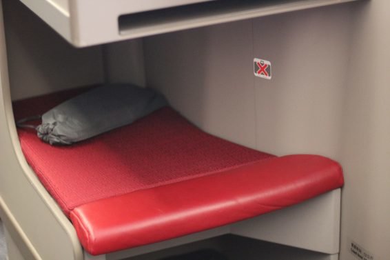 My review of Hong Kong Airlines Business Class A350 San Francisco/ Los Angeles to Hong Kong and A330 to Taipei