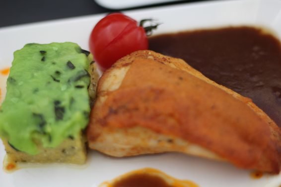 Swiss Business Class Review Zurich (ZRH) to San Francisco (SFO) 777 – August 2019 including Swiss Business Class Lounge Zurich (ZRH) Review