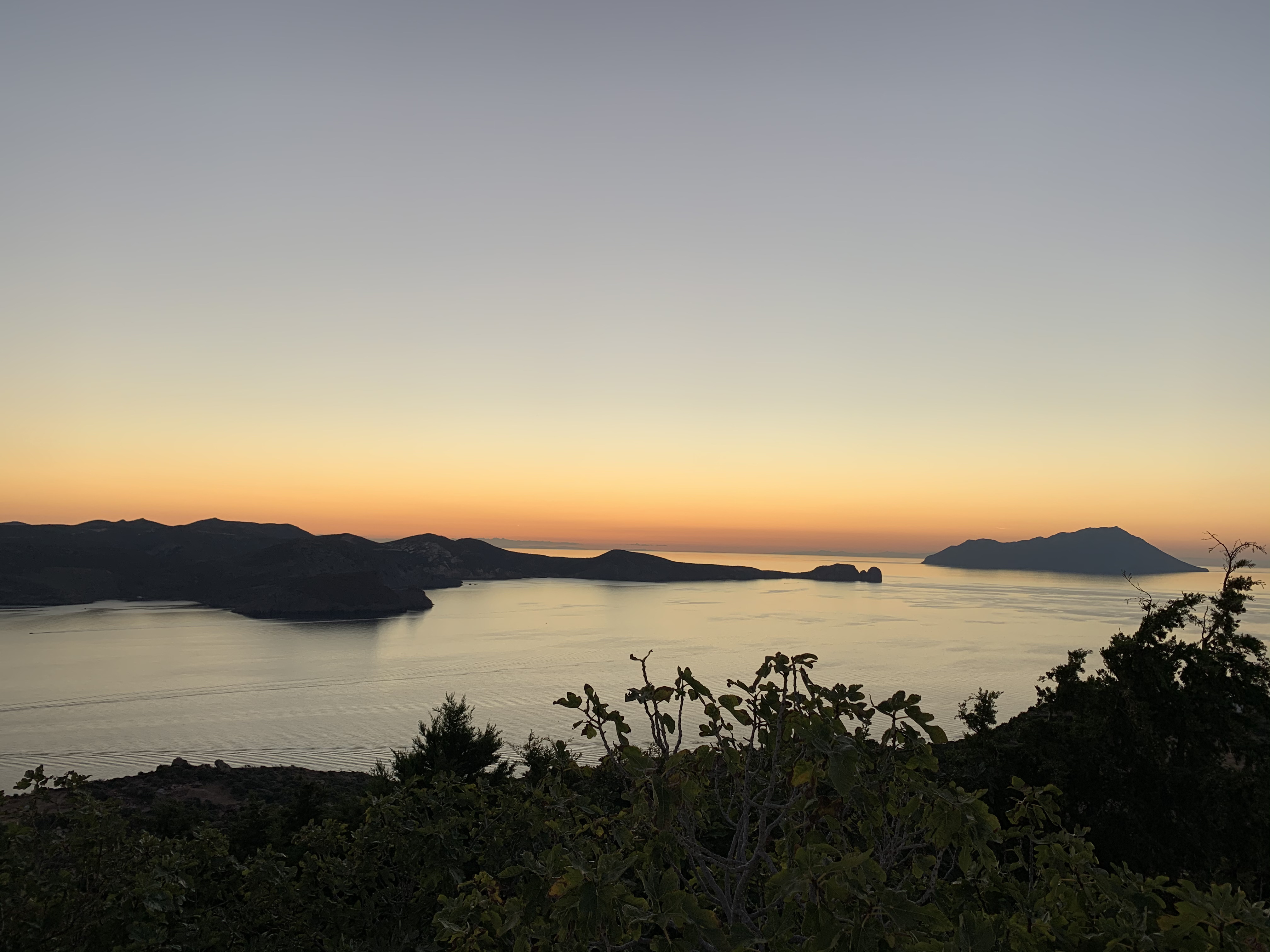 Island Guide – Milos Island (Cyclades), Greece